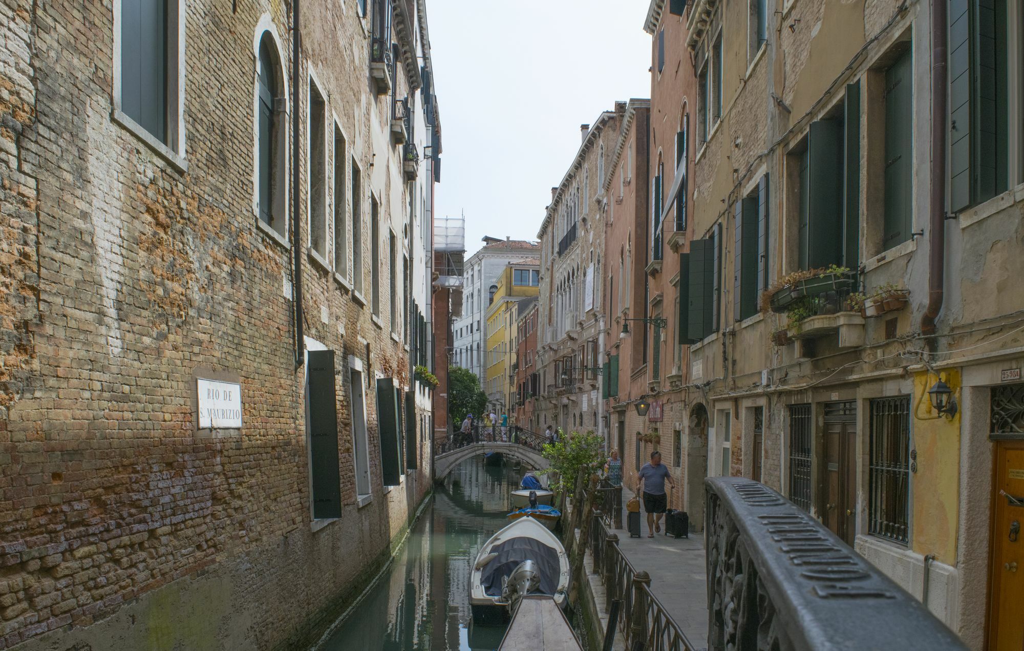 Love Gentile Venesia Bagian luar foto
